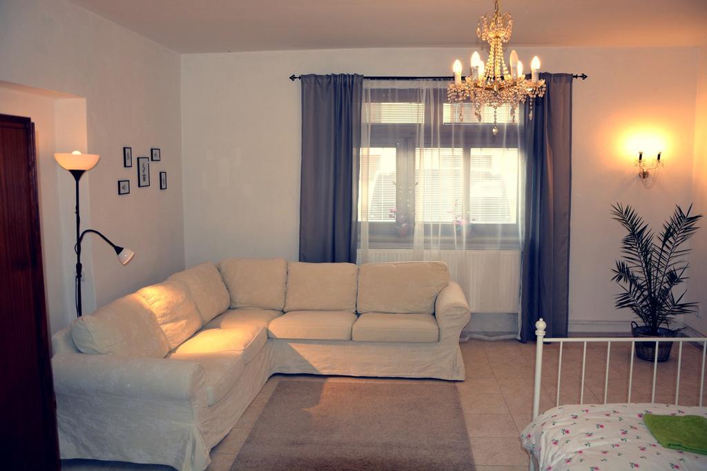 Apartmany Pod Putimskou Branou Písek Exterior photo